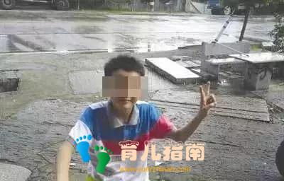 15岁男孩自杀前8分钟直播画面曝光:这5句话,父母千万别说了