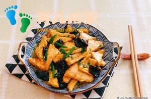 5月多给孩子吃这菜，一斤才2块钱，补钙又健脑，强过大鱼大肉