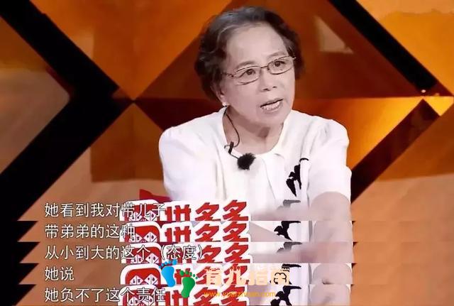 妈妈牺牲人生换来女儿跳楼，别拿伟大做借口弄丢了自己