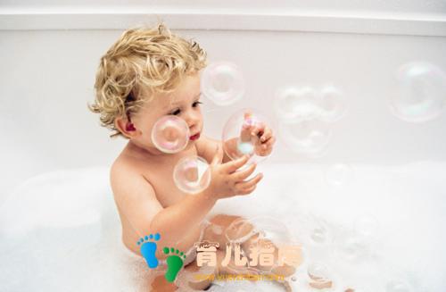 这个阶段的宝宝最难带，却是发育的关键期，带好了家长一辈子省心
