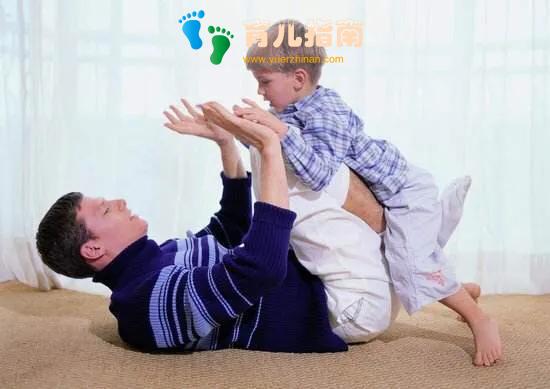 不想让孩子输在起跑线上，三岁前父母这样做比上天价早教班更有效