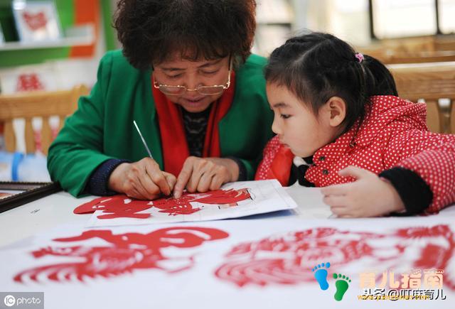 孩子由妈妈带最好?错!这几种妈妈带孩子伤害很大,还不如老人带