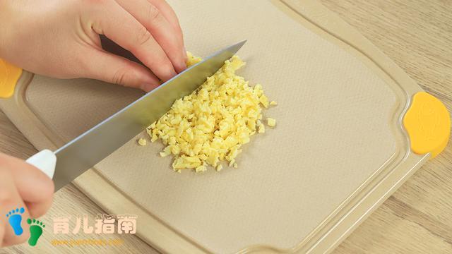 只要一口蒸锅就搞定！蔬菜这样做，营养密度高出一大截