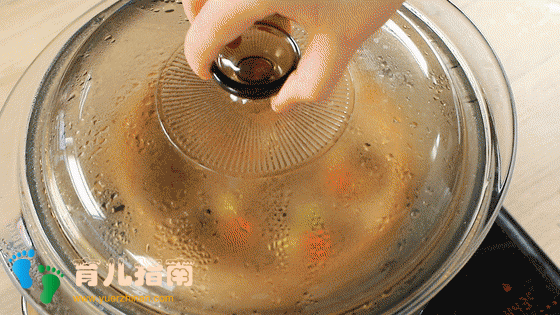 只要一口蒸锅就搞定！蔬菜这样做，营养密度高出一大截