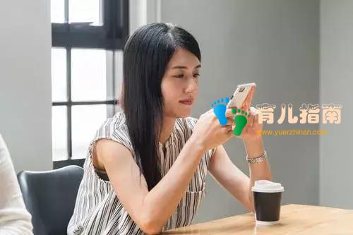 还敢在孩子面前玩手机?这个小故事让你惊觉伤害竟然如此大