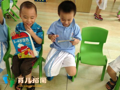 父母给孩子起名太新潮，刚上幼儿园第一天，名字就被全班记住了