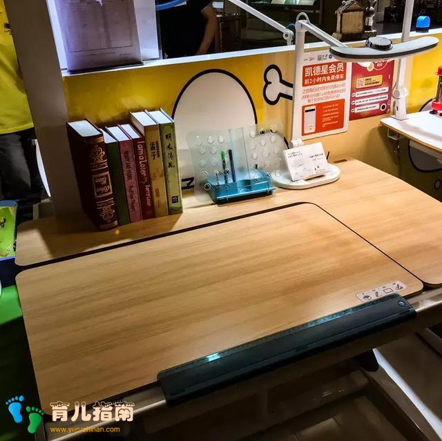 测评丨市面上带功能的儿童书桌椅,这样选才能不被收智商税”