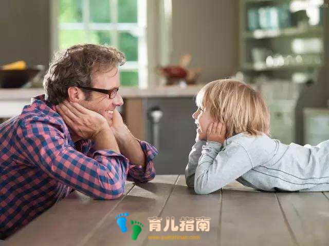 原生家庭伤害:父亲对我的严苛,我现在很自卑,多少家庭还在犯错