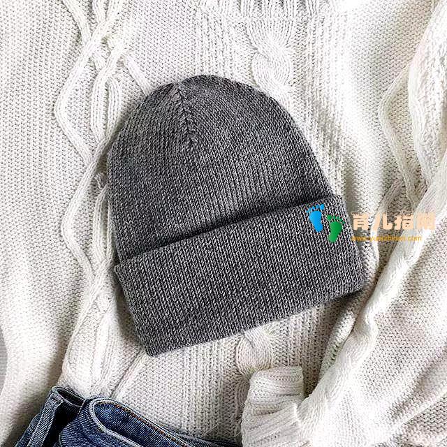 漂亮的手工编织衣物,色彩很美,我编织的是生活