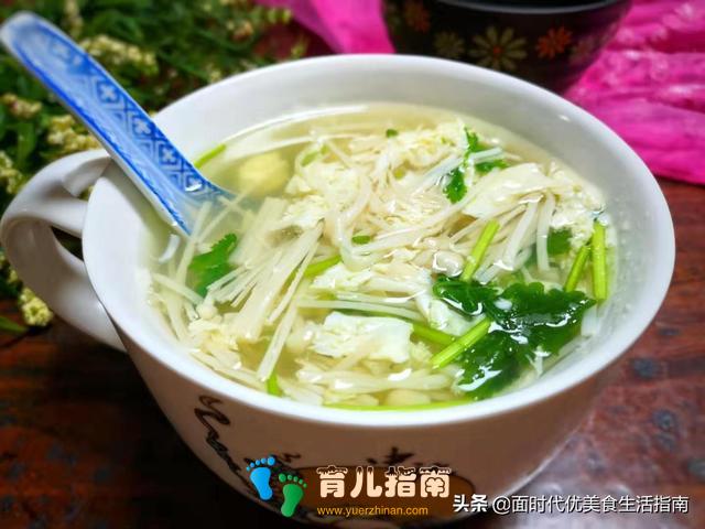 适合秋天喝的一道汤,孩子喝了增强记忆力,头脑聪明,猛涨个