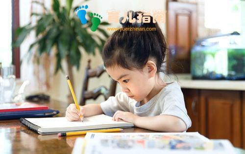 还在为孩子上一年级不适应发愁吗？笔芯给你支招