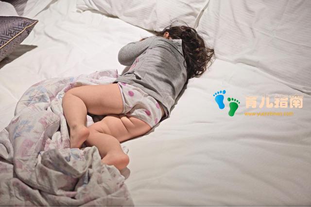 为什么爸爸妈妈贴身不穿纯棉,却一直让多汗的儿童穿纯棉?