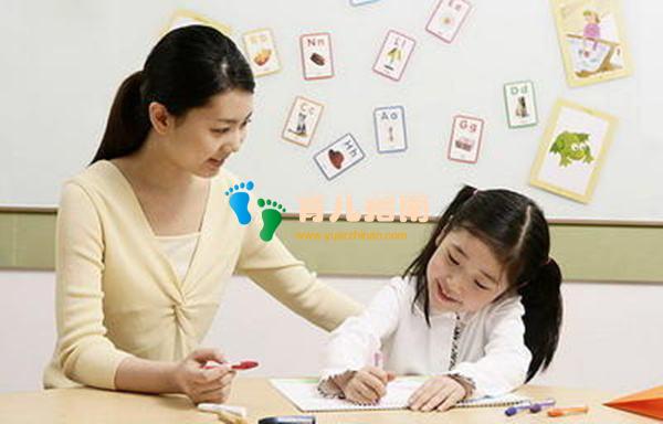 还在为孩子上一年级不适应发愁吗？笔芯给你支招