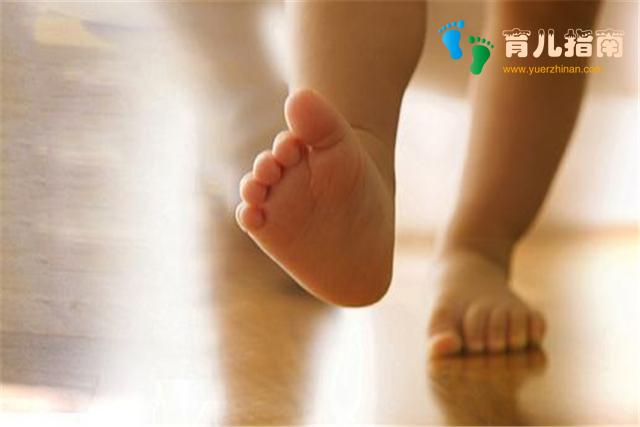 帮娃选鞋有门道?腿型不正多半与鞋子有关,宝妈定要小心仔细