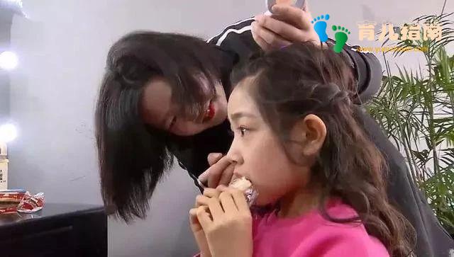 韩国女童为父母买千万豪宅惹争议:父母的三观里,藏着孩子的未来