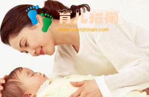 宝宝是个夜哭郎”，妈妈做到这5点，哄睡宝宝不再难