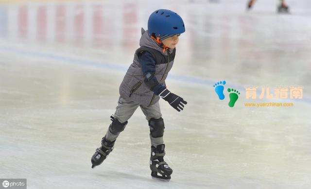 5岁孩子不会系鞋带?家长要背锅!