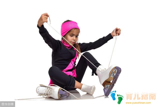 5岁孩子不会系鞋带?家长要背锅!