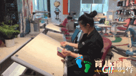 为什么说百科迪尔书桌椅，是更懂孩子的书桌椅？