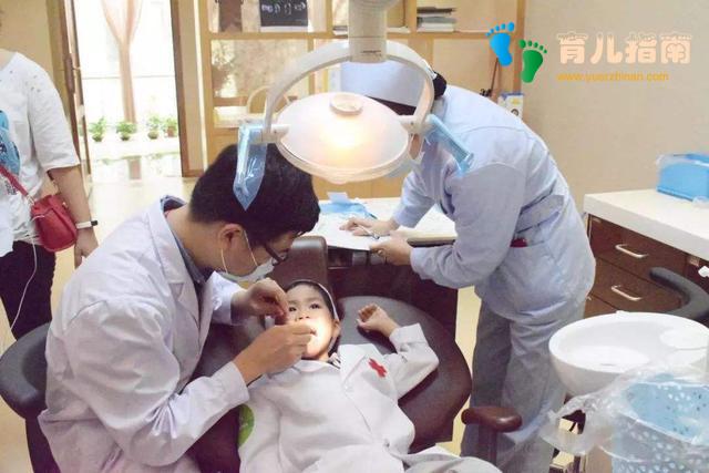 你好恶心啊”，孩子被同龄人排挤，医生：她嘴臭有原因