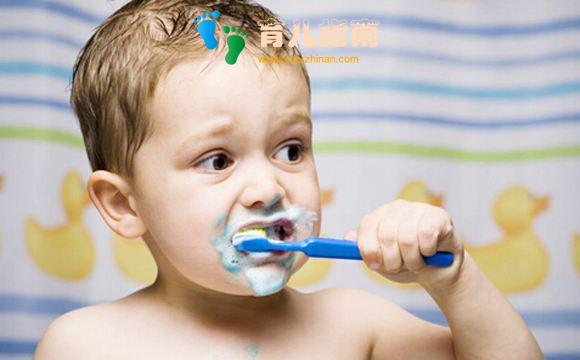 你好恶心啊”，孩子被同龄人排挤，医生：她嘴臭有原因