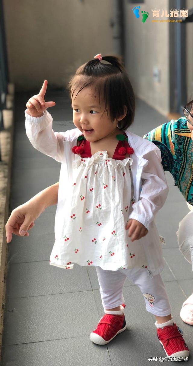 给哭闹，爱发脾气宝宝讲道理？NO！这些方法更有用