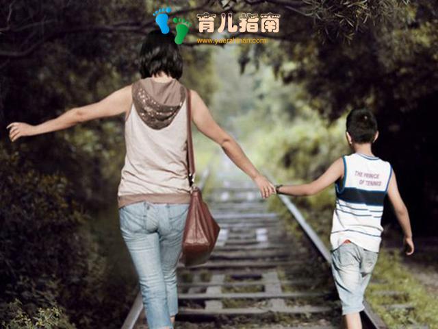 妈妈经常做这三件事,宝宝从小受益,长大更容易出人头地”