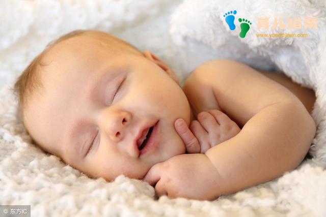宝宝睡眠的三种姿势，第1种最容易窒息，父母们千万要注意