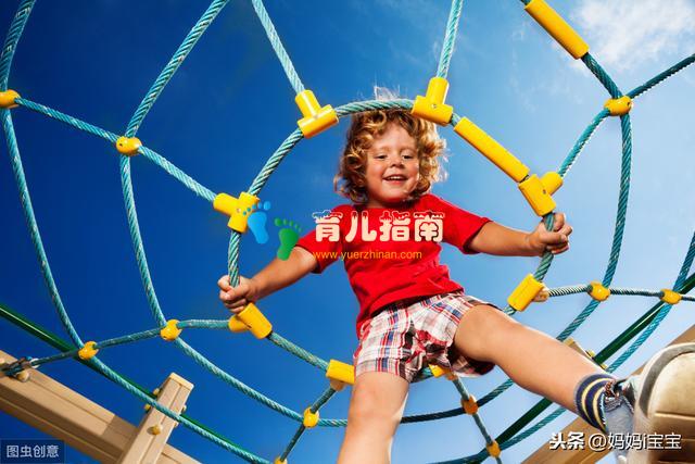 家长培养孩子独立性只知道让他独立睡,不知道这个孩子永远学不会