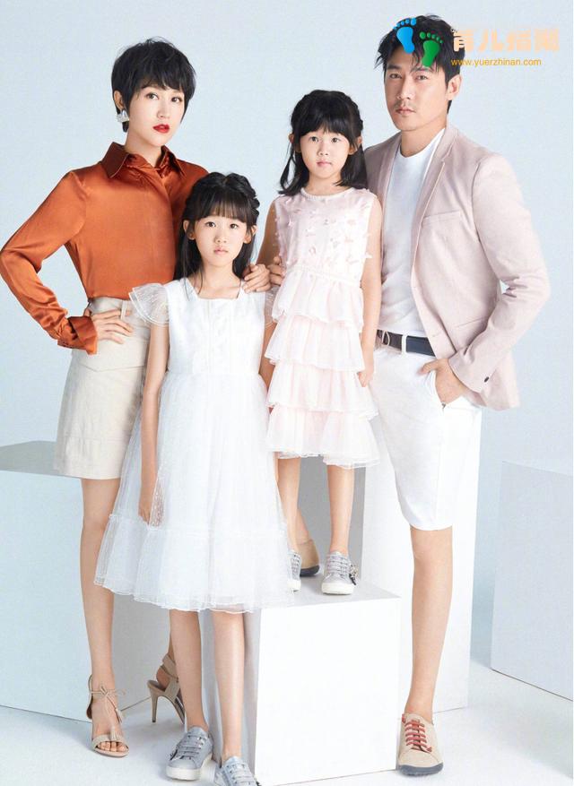 陆毅带妻女合体拍大片,不懂亲子装搭配的赶紧get,两女儿真会拍