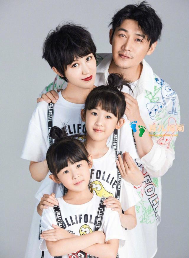 陆毅带妻女合体拍大片,不懂亲子装搭配的赶紧get,两女儿真会拍