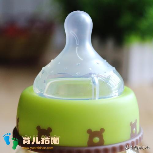 新手妈妈如何选宝宝的奶瓶？