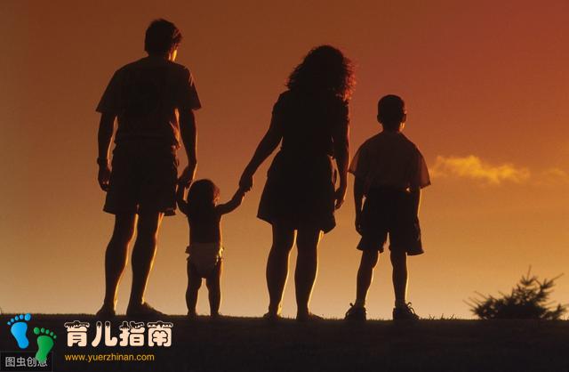 老吾老：家里都有这种物品，30分钟不到，孩子就有可能会失明