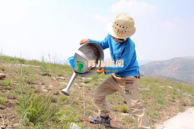 十几岁孩子成打赏主播主力军,金钱教育”的缺失,让孩子无界限