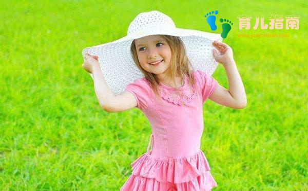 想像黄多多一样气质出众?家长可以从四方面着手打造优雅宝宝