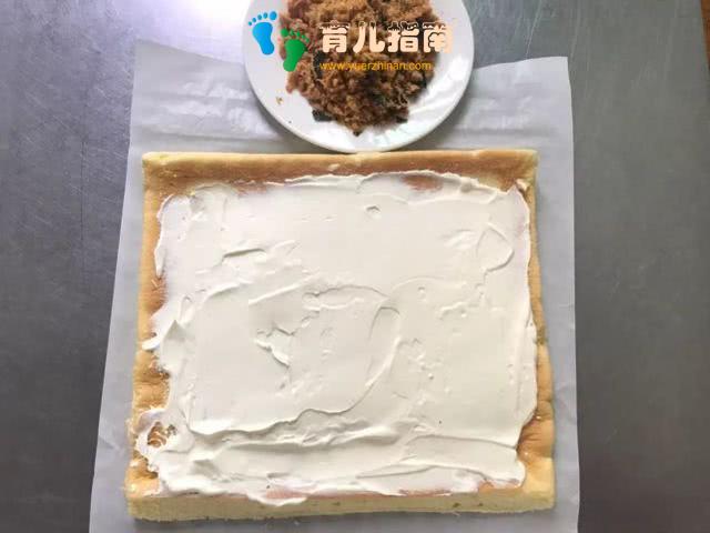 小孩子们特爱吃的蛋糕卷，肉松海苔奶油卷