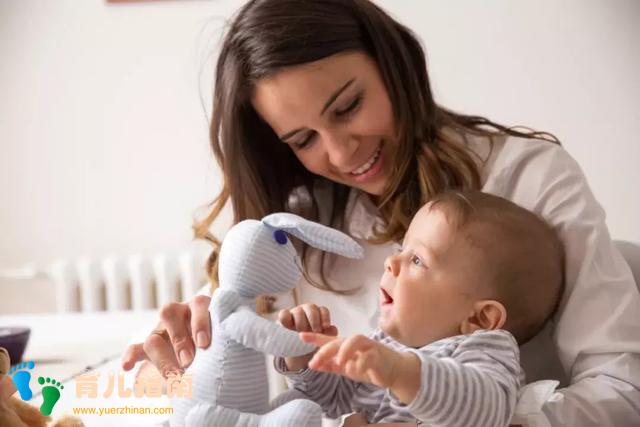 公共场合宝宝一直哭闹怎么办?10秒钟让宝宝从哭到笑