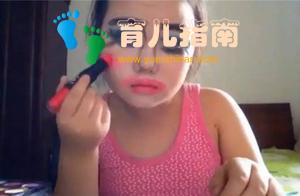 小小年纪啥都懂,像个小大人”,孩子过于成熟并没您想的那么好