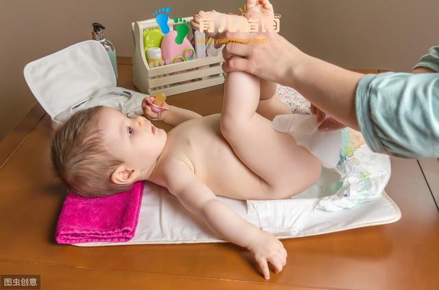 宝宝衣服该怎么选择，怎么给新生儿穿衣服