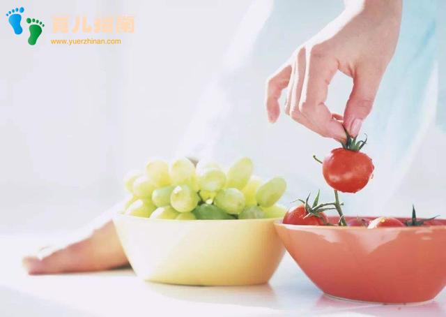 孕期吃水果不会提高宝宝颜值，反而会引发孕期不适，孕妈省省吧