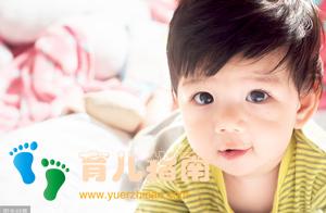 2-3岁宝宝,锻炼如厕时培养孩子独立性的第一步