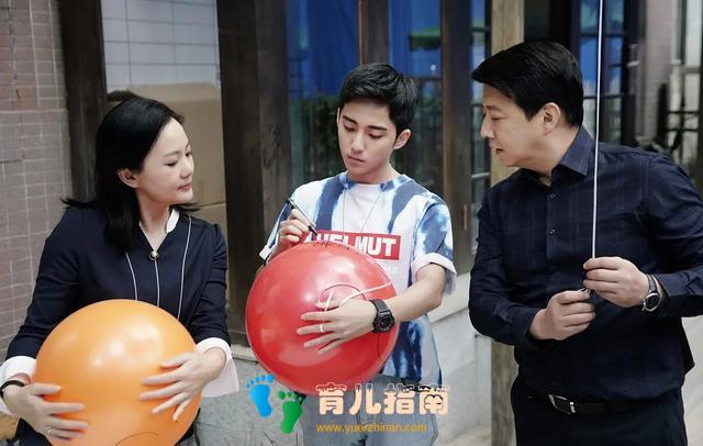 黄磊《小欢喜》爆火的背后,是中国式亲子关系的困境与解决之道