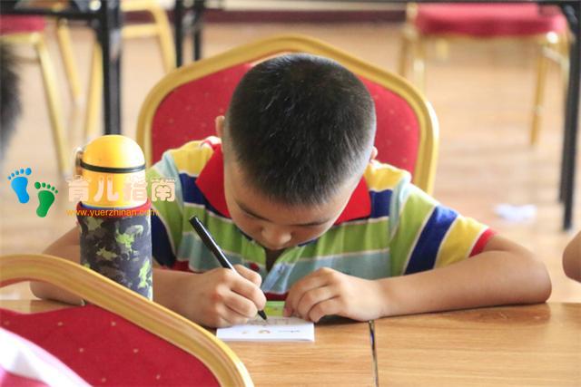 超前教育是否有必要?新型焦虑困扰宝妈,怕落后又怕娃压力太大