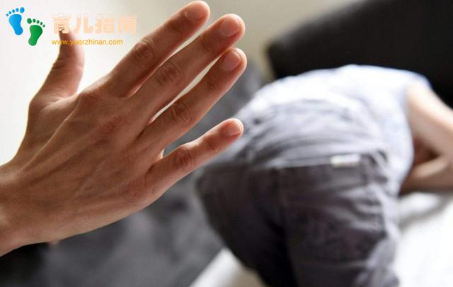 长期挨打跟从未挨打的孩子,20年后差距明显,父母请手下留情吧