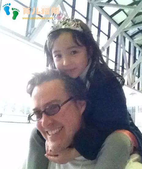 这个止哭”视频真的火了，优秀爸爸原来这样带孩子的