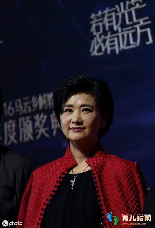 教师节送礼或者不送礼,都是一个问题,风气是少数家长作出来的