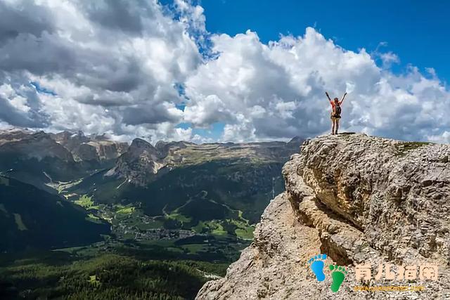当你觉得人生困难时,说明你的思维已僵化、格局维度也不够高