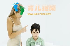 降低和孩子说话语调，利用“低声效应”沟通，养出听话“乖宝宝”