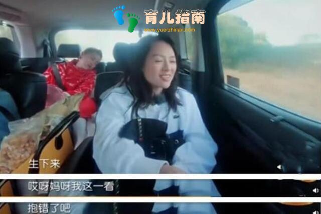 女儿出生时太丑，妈妈怀疑抱错了，一年后却让众人惊艳