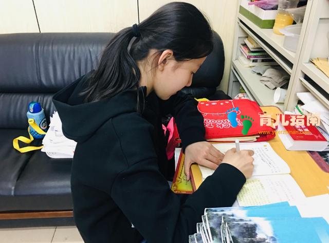 爸爸妈妈 爸爸妈妈